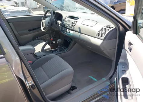 2005 Toyota Camry Le из США, поврежденный, VIN 4T1BE32KX5U634972